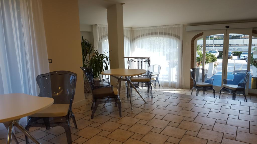 Hotel Cristoforo Colombo Osimo Eksteriør billede
