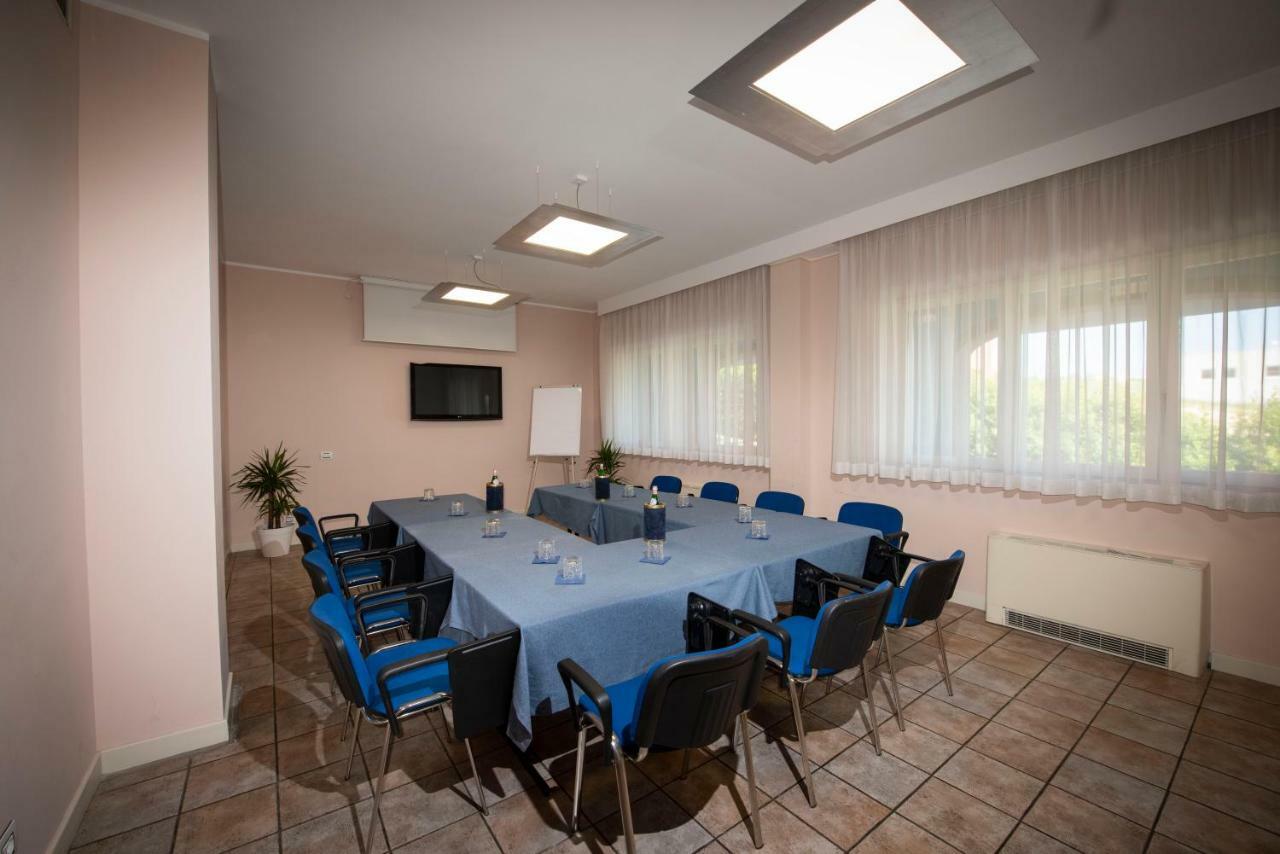 Hotel Cristoforo Colombo Osimo Eksteriør billede